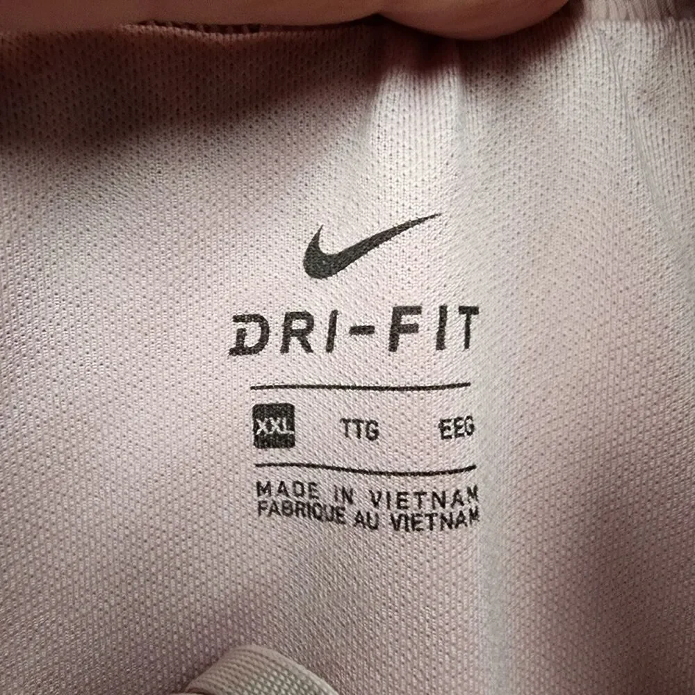 Nike Womens XXL Running Shorts Pink Lined 3 Inseam 100% Polyester Flaw Spot